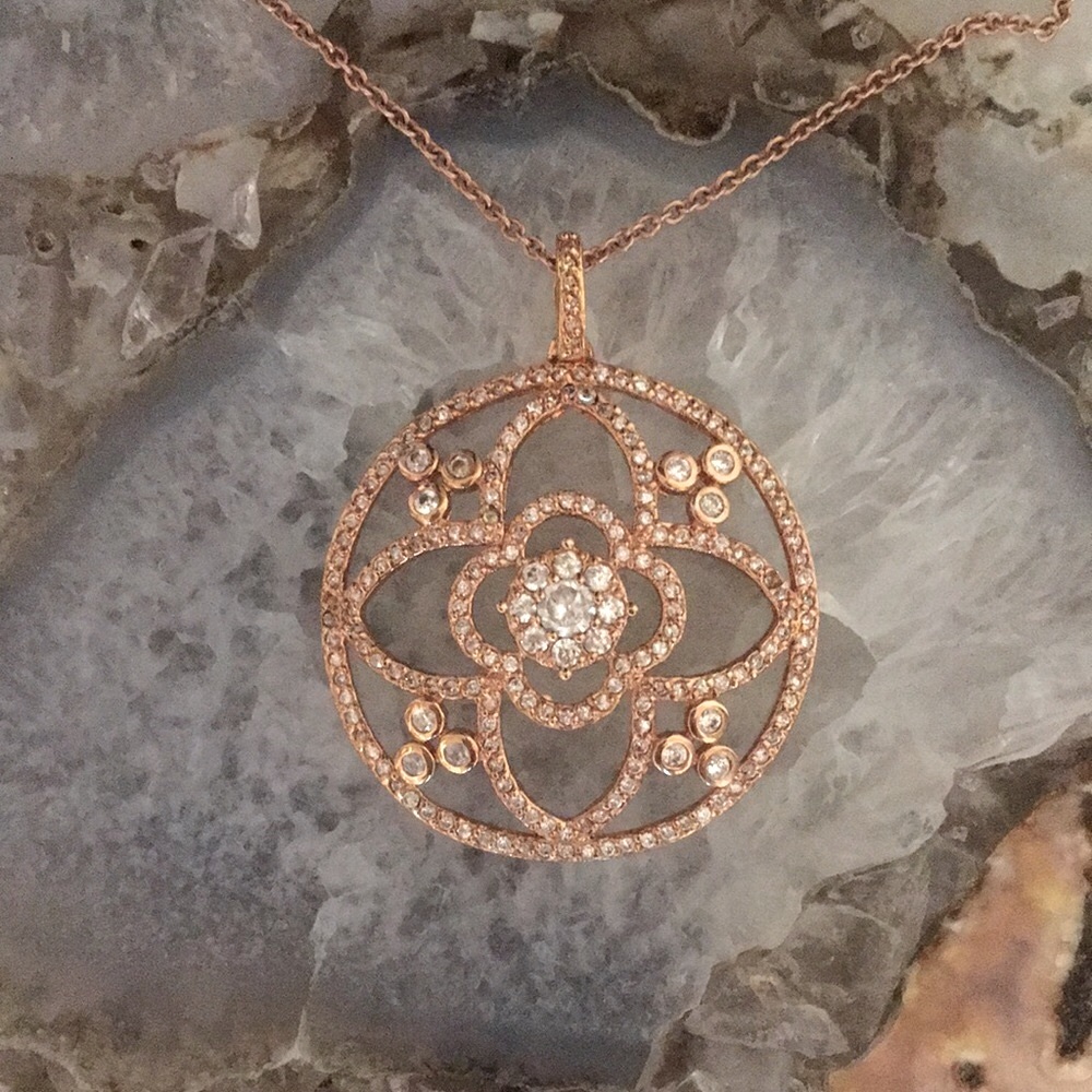 Alhambra Mandala Necklace